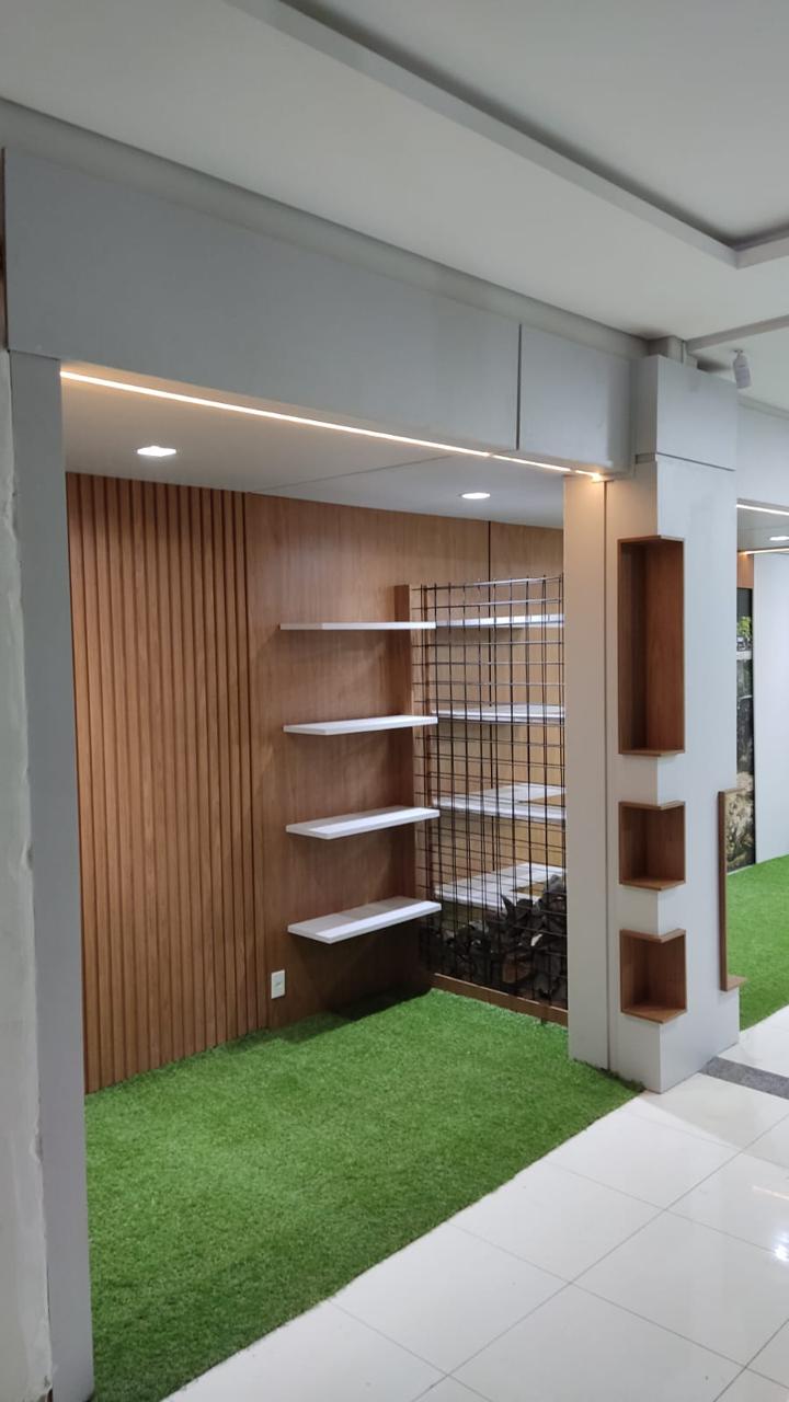 Marcenaria — concessionária de equipamentos agrícolas, Prudentópolis/PR